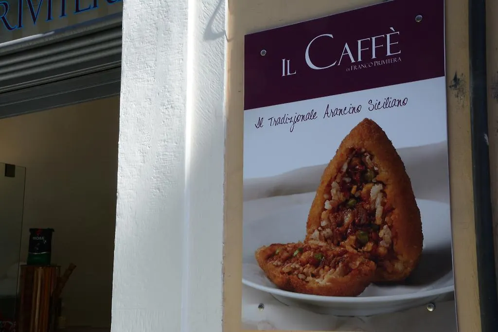 Catania Etnea Bed And Breakfast Italy
