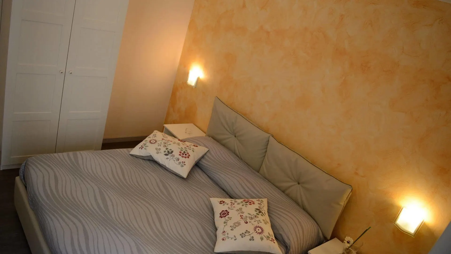 Catania Etnea Bed And Breakfast Bed & Breakfast