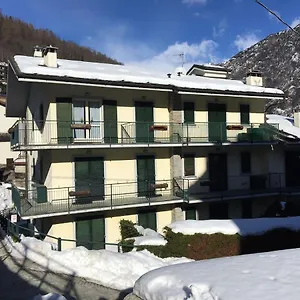 https://alessia-house.it-lombardy.com