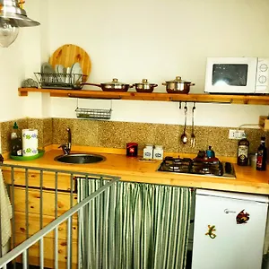https://il-pozzo-di-santa-teresa.catania-hotels.net